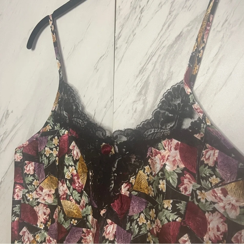 3/$60 NEW Vintage Amelia's Satin Floral Lace Trim Chemise Camisole Top SZ L - Picture 2 of 4